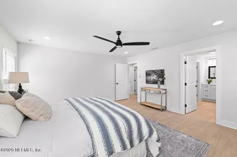 Bedroom - 12351 Tiny Dr, Jacksonville, FL 32218 photo 4 of 4