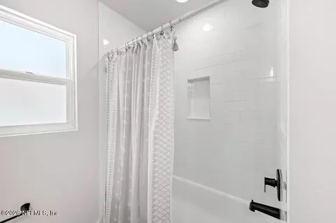 Bath - 12351 Tiny Dr, Jacksonville, FL 32218 photo 2 of 5