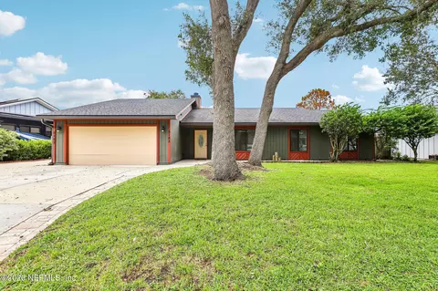 5183 Pond Vw, Jacksonville, FL 32258