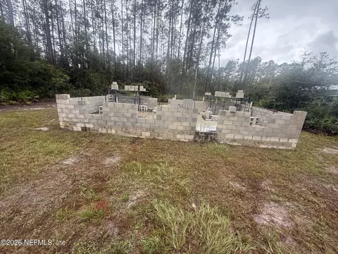 213 Dunaway St, Interlachen, FL 32148 photo 5