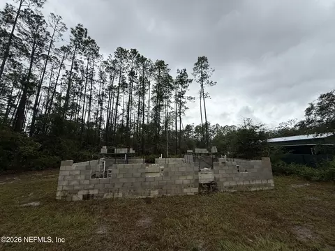 213 Dunaway St, Interlachen, FL 32148 photo 6