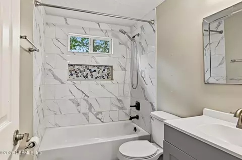 Bath - 96001 Zion Ct, Yulee, FL 32097 photo 1 of 3
