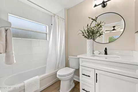 Bath - 745 New Wales Ln, Saint Augustine, FL 32092 photo 9 of 9
