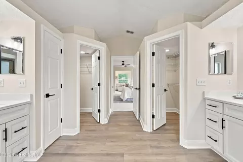 Entry Way - 745 New Wales Ln, Saint Augustine, FL 32092 photo 4 of 8