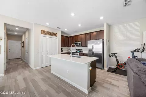 Entry Way - 18 Viceroy Ct, Saint Augustine, FL 32092 photo 6 of 11