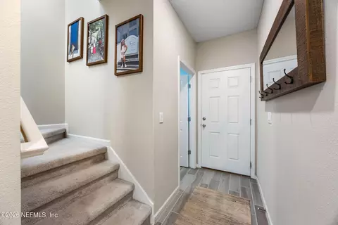 Entry Way - 18 Viceroy Ct, Saint Augustine, FL 32092 photo 4 of 11