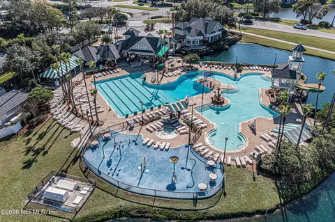 Exterior - 2418 Old Pine Trl, Fleming Island, FL 32003 photo 10 of 20
