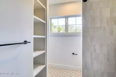 Bath - 9 Sebastian Ave #B, Saint Augustine, FL 32084 photo 7 of 7