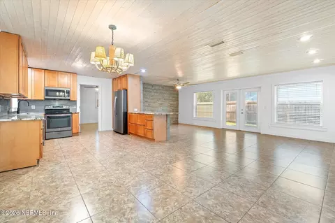 Living - 1300 Barcelona St, Saint Augustine, FL 32080 photo 1 of 3