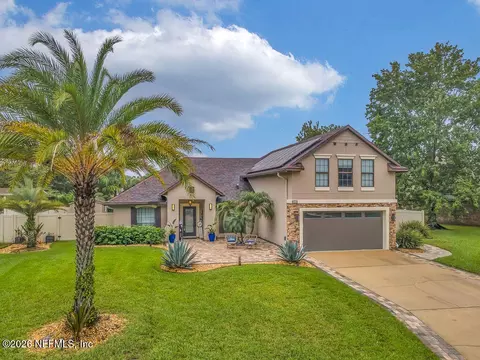 Exterior - 805 W American Eagle Dr, Saint Augustine, FL 32092 photo 13 of 15