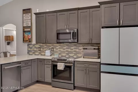 Kitchen - 805 W American Eagle Dr, Saint Augustine, FL 32092 photo 8 of 11