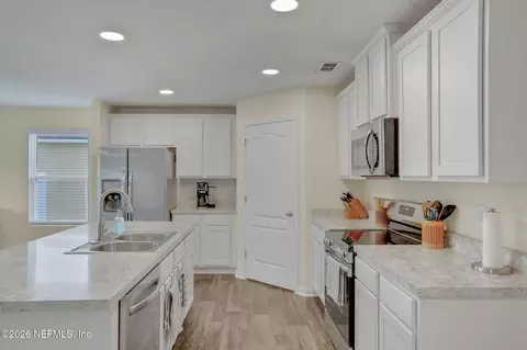 Kitchen - 96 Cody St, Saint Augustine, FL 32084 photo 4 of 5