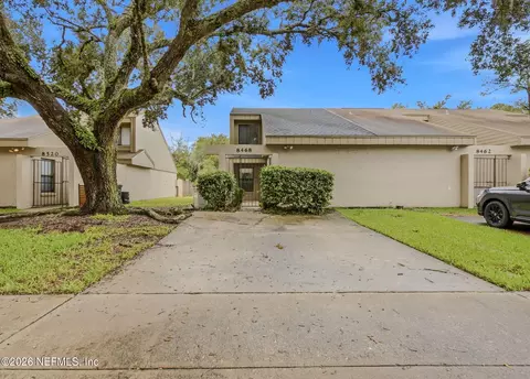 8468 Windypine Ln, Jacksonville, FL 32244