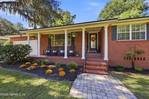 Exterior - 1244 Glengarry Rd, Jacksonville, FL 32207 photo 1 of 7