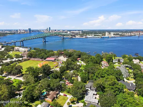 View/Area - 1244 Glengarry Rd, Jacksonville, FL 32207 photo 2 of 4