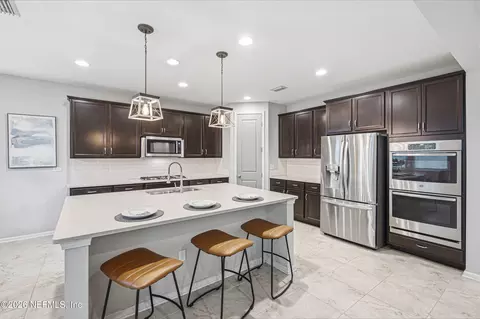 Kitchen - 154 Palisade Dr, Saint Augustine, FL 32092 photo 2 of 3
