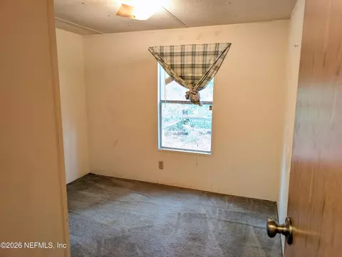 411 Ofarrell Ave, Interlachen, FL 32148 photo 7