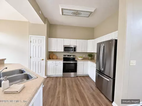 Kitchen - 613 Cedar Bough Ct, Saint Augustine, FL 32080 photo 3 of 9