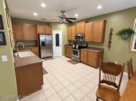 Kitchen - 618 Wakeview Dr, Orange Park, FL 32065 photo 1 of 1