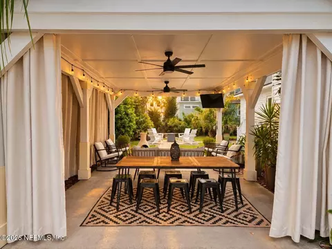 Exterior - 132 Marine St, Saint Augustine, FL 32084 photo 9 of 15