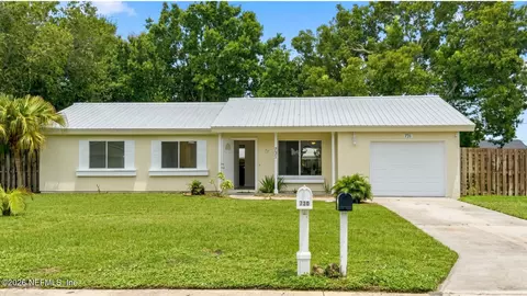 731 24th St SE, Vero Beach, FL 32962
