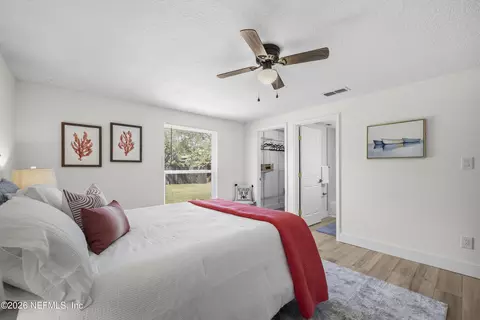 Bedroom - 3164 Bee St E, Orange Park, FL 32065 photo 3 of 4