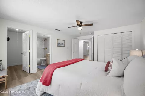 Bedroom - 3164 Bee St E, Orange Park, FL 32065 photo 4 of 4