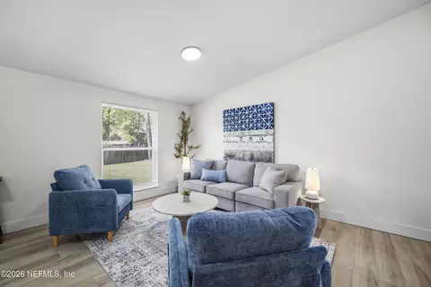 Living - 3164 Bee St E, Orange Park, FL 32065 photo 2 of 2