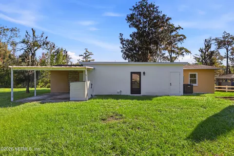 1811 Oak Park Cir, Green Cove Springs, FL 32043