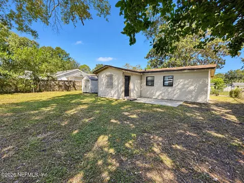 Exterior - 7446 Centauri Rd, Jacksonville, FL 32210 photo 2 of 5