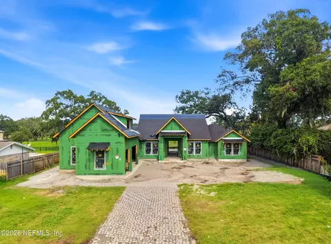 7 Fairway Ln, Jacksonville Beach, FL 32250
