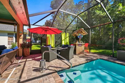 Exterior - 848 Crestwood Dr, Saint Augustine, FL 32086 photo 3 of 8