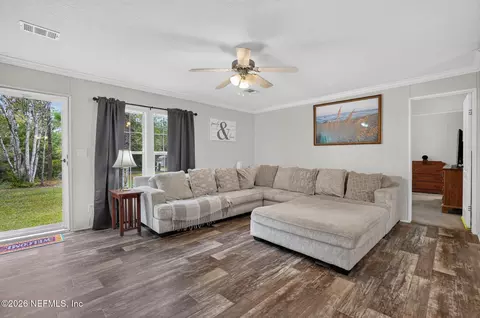 Living - 87082 Haven Rd, Yulee, FL 32097 photo 1 of 2