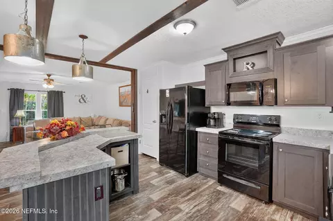Kitchen - 87082 Haven Rd, Yulee, FL 32097 photo 1 of 4