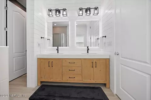 Bath - 353 Rivercliff Trl, Saint Augustine, FL 32092 photo 2 of 2