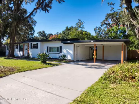 332 Tidewater Cir W, Jacksonville, FL 32211