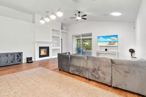 Living - 1411 Barrington Cir, Saint Augustine, FL 32092 photo 4 of 4
