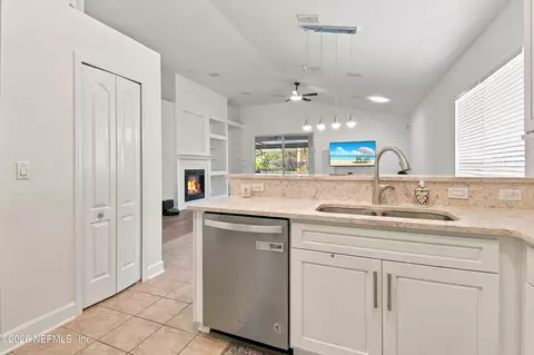 Kitchen - 1411 Barrington Cir, Saint Augustine, FL 32092 photo 2 of 3