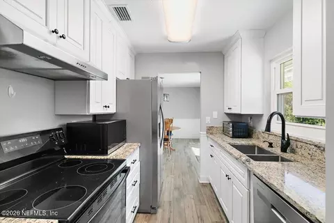Kitchen - 466 Domenico Cir, St. Augustine Shores, FL 32086 photo 1 of 1