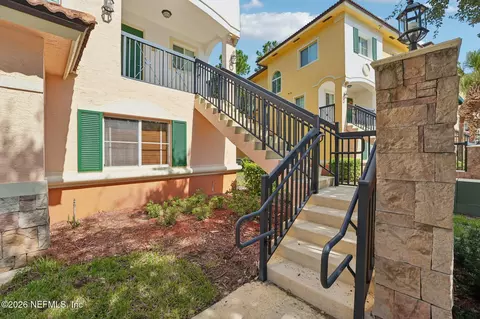 9745 Touchton Rd #1230, Jacksonville, FL 32246