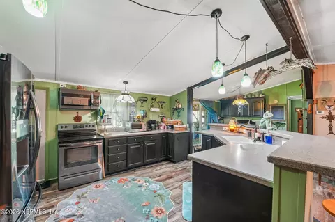 879 Cousintown Rd, Interlachen, FL 32148 photo 12