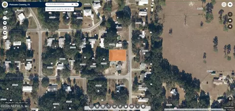 111 Ridgewood Ave, Interlachen, FL 32148 photo 4
