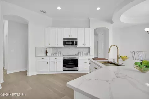 Kitchen - 237 S Hampton Club Way, Saint Augustine, FL 32092 photo 3 of 5