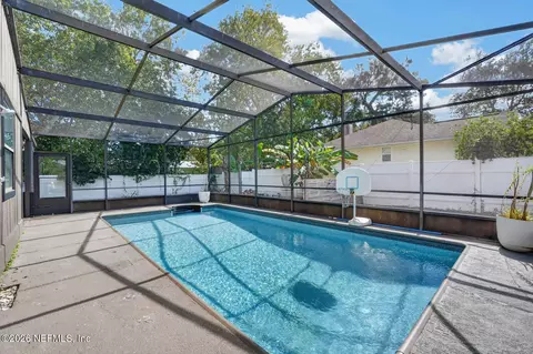 Exterior - 821 Queen Rd, Saint Augustine, FL 32086 photo 11 of 16