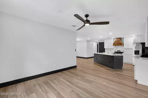 Living - 821 Queen Rd, Saint Augustine, FL 32086 photo 3 of 3