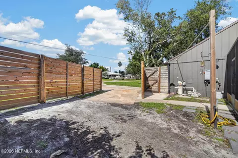 Exterior - 821 Queen Rd, Saint Augustine, FL 32086 photo 16 of 16