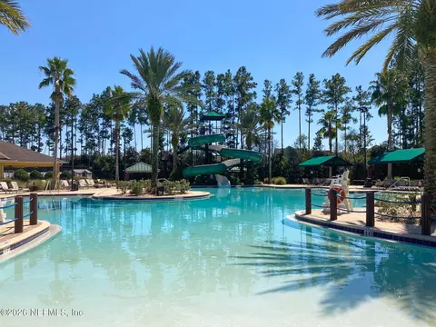 Exterior - 205 E Kari Ct, Saint Johns, FL 32259 photo 10 of 16