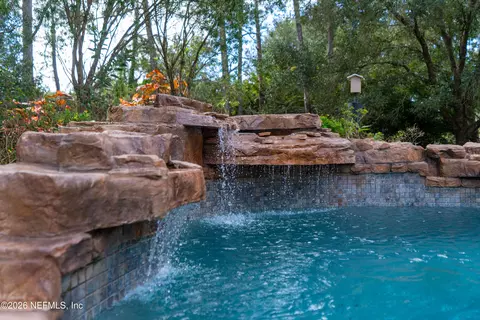Exterior - 205 E Kari Ct, Saint Johns, FL 32259 photo 7 of 16