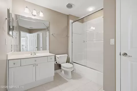 Bath - 205 E Kari Ct, Saint Johns, FL 32259 photo 5 of 5