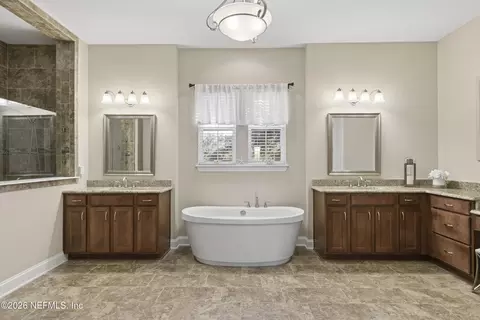 Bath - 2852 Oakgrove Ave, Saint Augustine, FL 32092 photo 1 of 3
